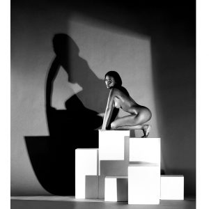 50 x 70 cm Jumping Ship - a10968