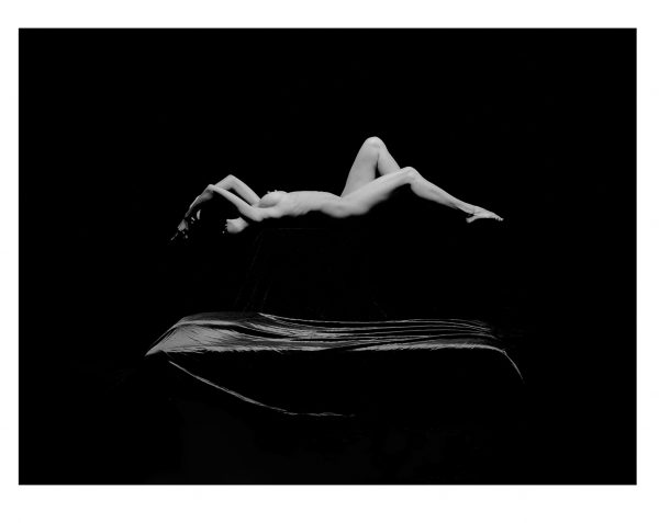 50 x 70 cm Memorie of a Nightmare - a11379