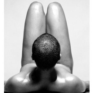 30 x 40 cm Head in front of Legs - c13167
